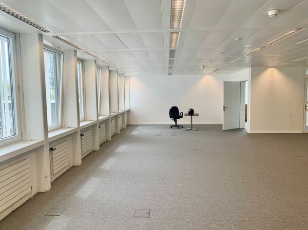 Bureaux / Locaux de 210 m² divisibles à Renens 3
