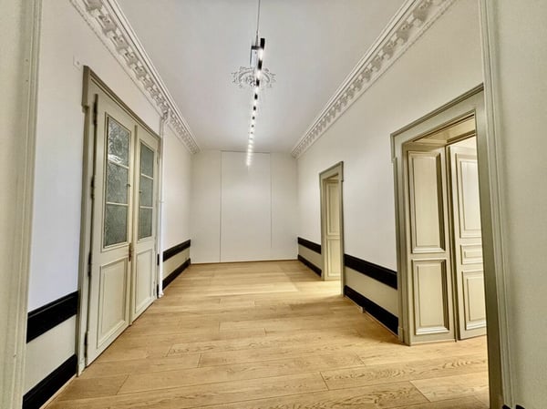Lausanne Sous-gare/Grancy, bureau administratif de 270 m2 à louer 8