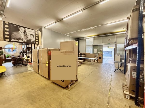 Locaux commerce dépots et stockage en plein coeur de Lausanne à louer