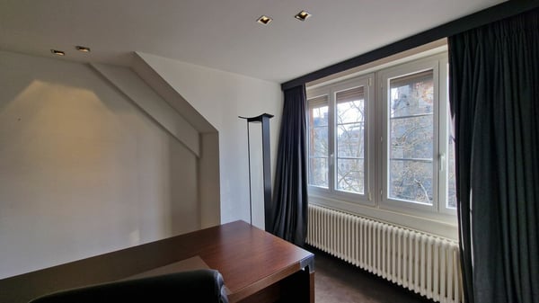 Belle surface administrative de 354m² au coeur de Lausanne: Place Saint-François ! 8