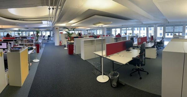 Surfaces de bureau divisibles de 450 à 1400 m2 à louer à Pont Bessières / Caroline / Rue Centrale 7