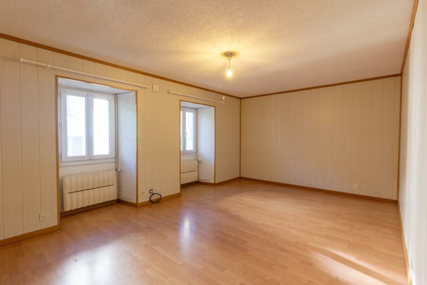 Saint-Gingolph - belle bâtisse avec appartement indépendant 12