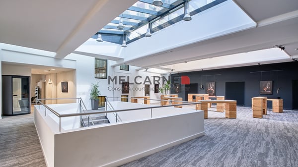 Bureaux de 2 500 m2 aménagés à louer 6