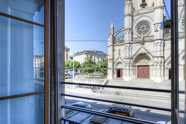 Bureaux de 140m2 place de Cornavin 3