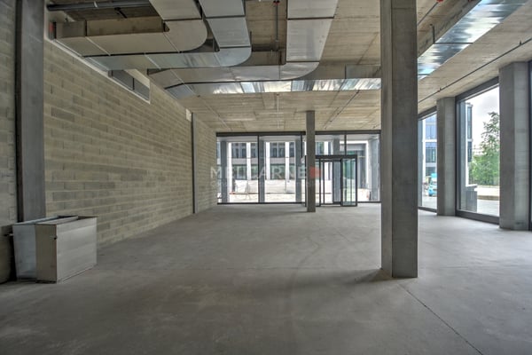 Pont Rouge : Arcade restauration d'env. 200m² 4