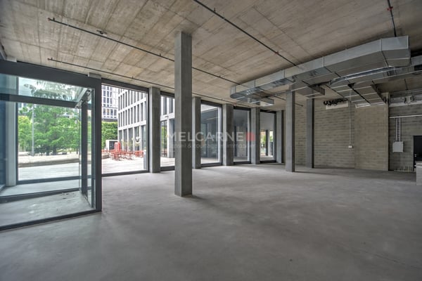 Pont Rouge : Arcade restauration d'env. 200m² 3