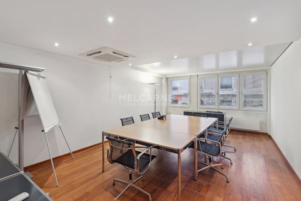 Bureaux d'env. 494 m² à louer - Proche du lac 5