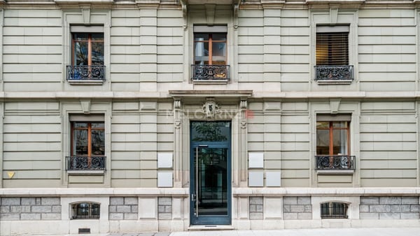 Bureaux de 104 m² idéalement situés à proximité du Parc des Bastions 11