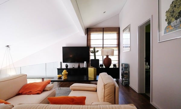 VISITE 3D // Villa meublée / Vue imprenable sur le lac / Piscine 6