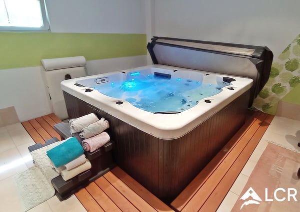 Magnifique villa meublée 2.5p / 6 chambres + Studio / jardin - piscine 10