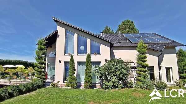 Magnifique villa meublée 2.5p / 6 chambres + Studio / jardin - piscine 11