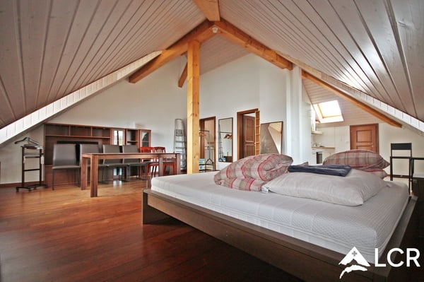 Superbe studio MEUBLE - COURTE DUREE / Vue lac - Jardin - Piscine 5