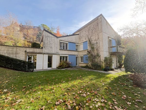 Magnifique bureaux de 160m2 dans une maison d'architecte au centre de Nyon 1
