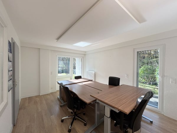 Magnifique bureaux de 160m2 dans une maison d'architecte au centre de Nyon 4