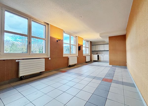 Magnifique surface de bureau au centre de Nyon 6