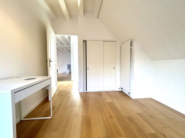 Agréable villa de 1 pièces avec un grand jardin située à Divonne-les-Bains 12