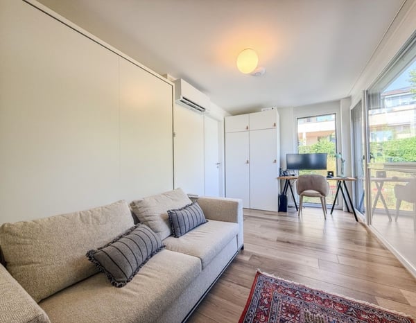 AVEC CLIMATISATION INTEGREE - Grand 1.5 pièces de 130m² PPE - Terrasse de 25m² 8