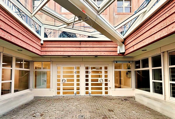 Local commercial d'exception au centre de Nyon 4