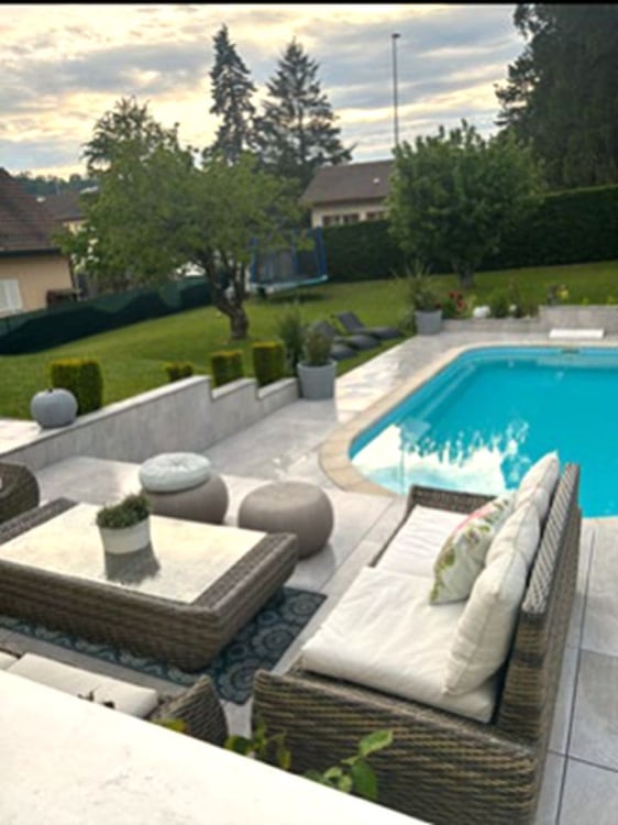 Magnifique Villa individuelle à Penthalaz / 5 CHB / 2 SDB / Terrasse / Piscine 2