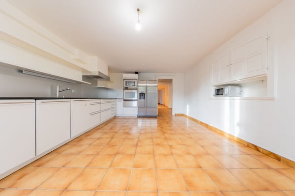 À louer - Magnifique maison de village de 2.5 pièces - 310 m² - Piscine chauffée - Trélex (Nyon) 9