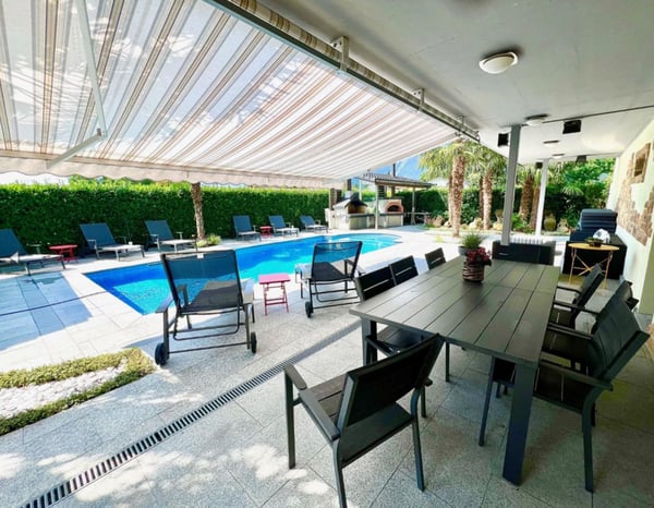 Magnifique appartement de 2,5 p avec terrasse et piscine 2
