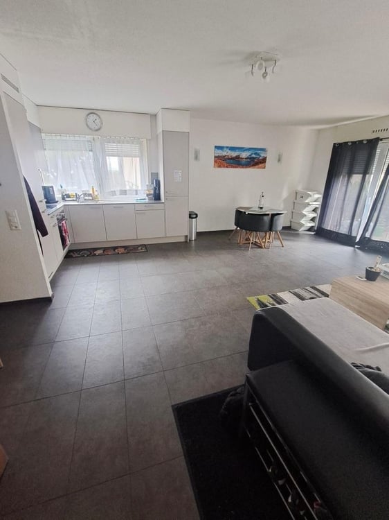 À louer - Bel appartement de 6.5 pièces au rez-de-chaussée à Servion (VD) 2