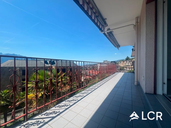 Bel immeuble de rendement à Montreux / 4 appartements / 8 places de parc / Vue lac 2