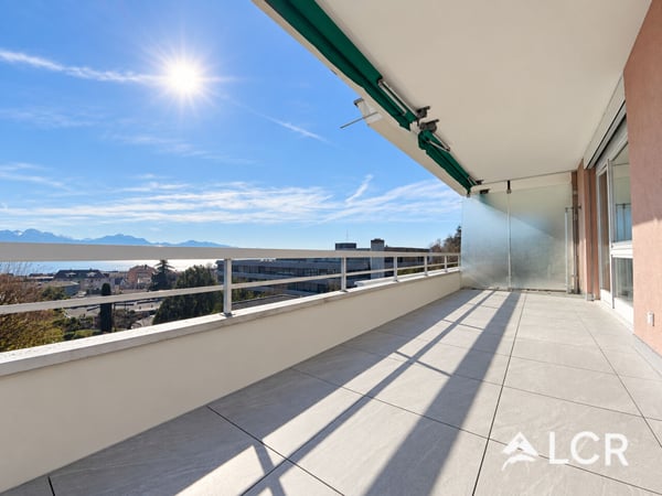 Splendide appartement meublé de 5 pièces avec vue lac 1