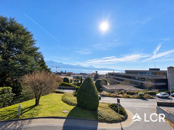 Splendide appartement meublé de 5 pièces avec vue lac 12