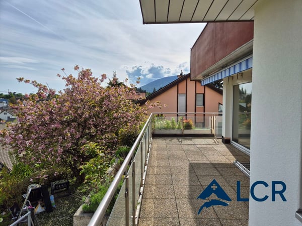 Appartment de 5p à Colombier 9