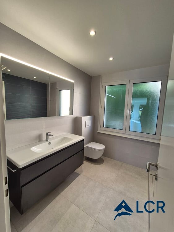 Appartment de 5p à Colombier 5