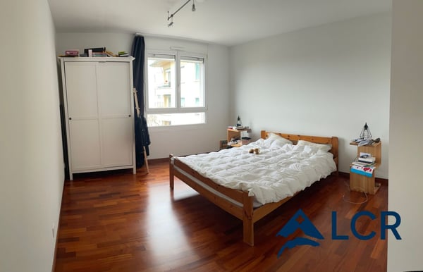 Bel appartement pour courte durée à Lausanne / meublé / 3 CHB / 2 SDB / 1 terrasse 5
