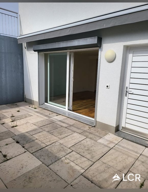 Bel appartement de 2.5p / Villars-ste-Croix 4