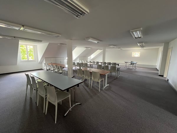 Espace modulable de 200 m² au Château de Vaumarcus 2