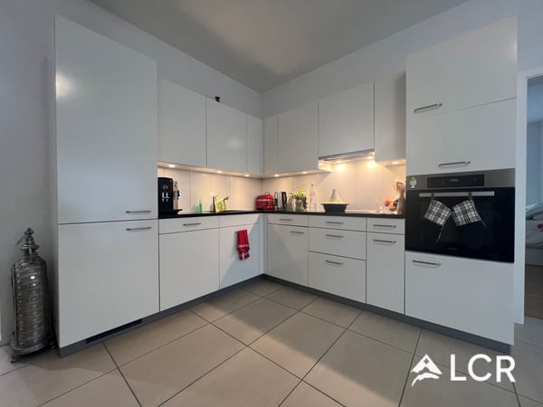 Magnifique appartement de 3.5p/2 chb/1sdb/1 balcon/1 terrasse 8