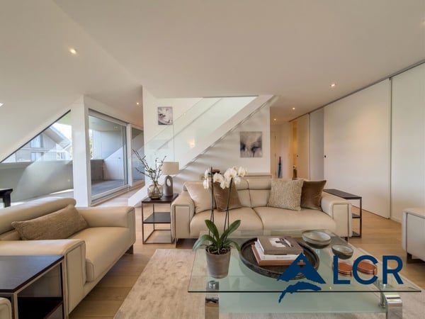 Splendide 4,5 pièces duplex en attique - Vue lac - 5 minutes de Morges 2