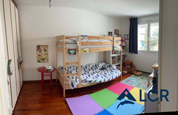 Bel appartement pour courte durée à Lausanne / meublé / 3 CHB / 2 SDB / 1 terrasse 6