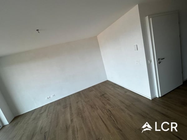Magnifique Appartement de 3.5P / 2 CHB / 2 SDB / 1 Balcon 7