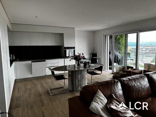 Magnifique Appartement de 3.5P / 2 CHB / 2 SDB / 1 Balcon 2