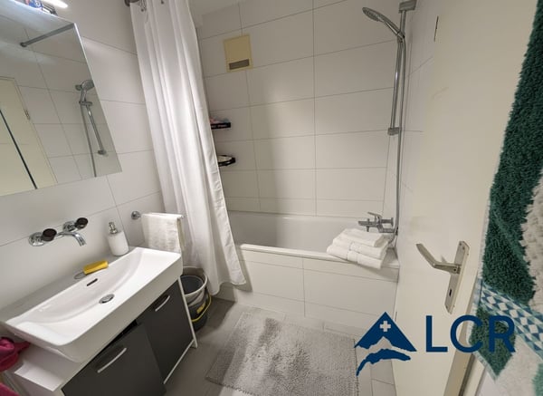 A louer spacieux appartement de 4.5 pièces avec balcon - Fribourg 9