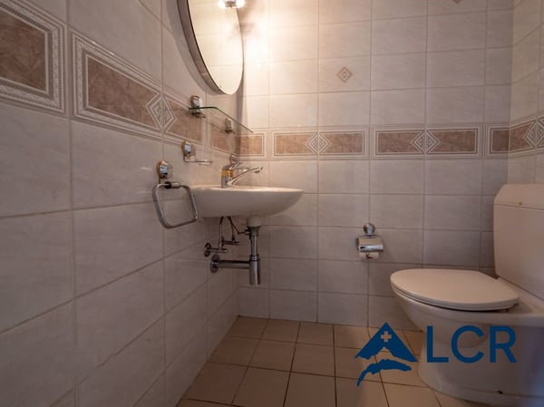 Magnifique appartement de 4.5P / 3 CHB / 1 SDB / 1 Balcon 8