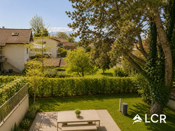 Magnifique Triplex de 5.5P / 4 CHB / 3 SDB / 1 Terrasse / vue orientation sud 8