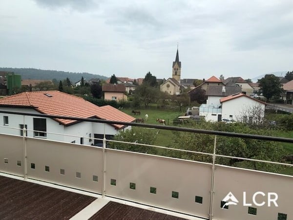Beau duplex à Coffrane, de 3.5p 6