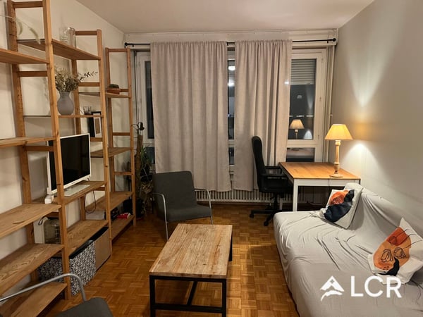 Bel appartement à Genève // 2.5p 2