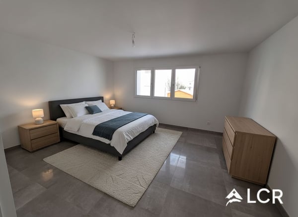 Magnifique appartement de 4.5P / 3 CHB / 2 SDB / 1 balcon / 2 places de parc 2