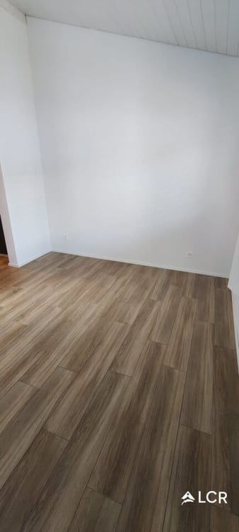 Magnifique appartement de 5.5P / 4 CHB / 2 SDB / 1 balcon / 1 Jardin /2 places de parc 7