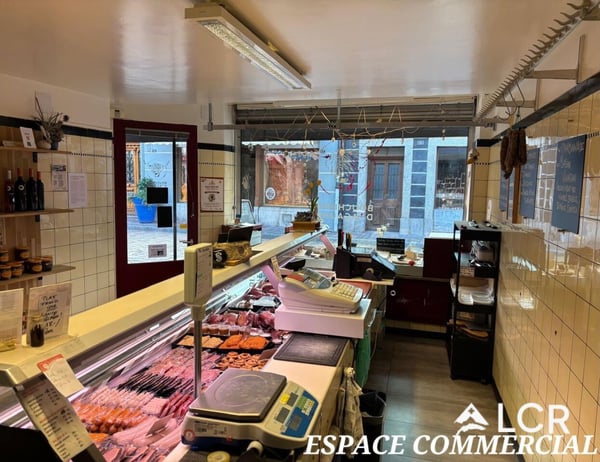 Beau local commercial à Saint-Maurice 4