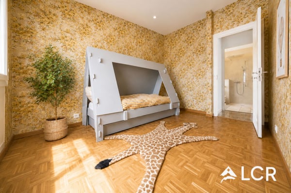 Magnifique maison familiale 8,5p / Jardin avec piscine et appartement indépendant 9
