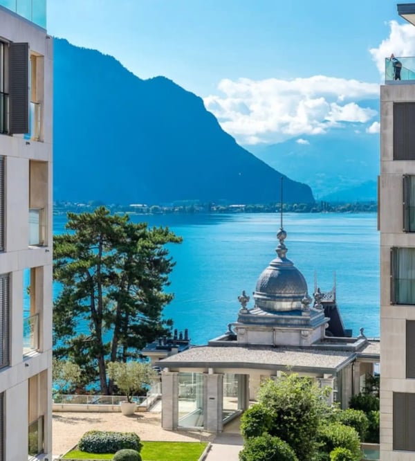 Bel appartement de standing de 3.5p meublé à Montreux avec vue au lac 1