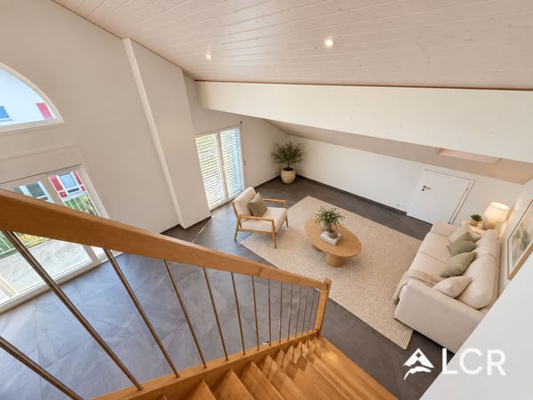 Bel appartement de 3.5p, avec mezzanine // Bottens 7